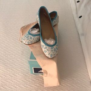 BRAND NEW NEVER WORN Tipsy Skipper Flats!